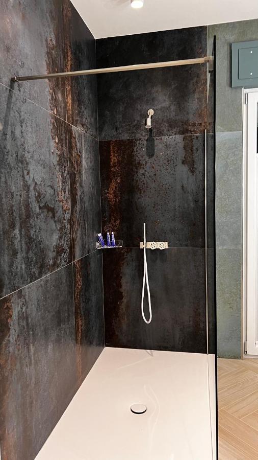 Patriziella 4 Rooms Сорренто Экстерьер фото
