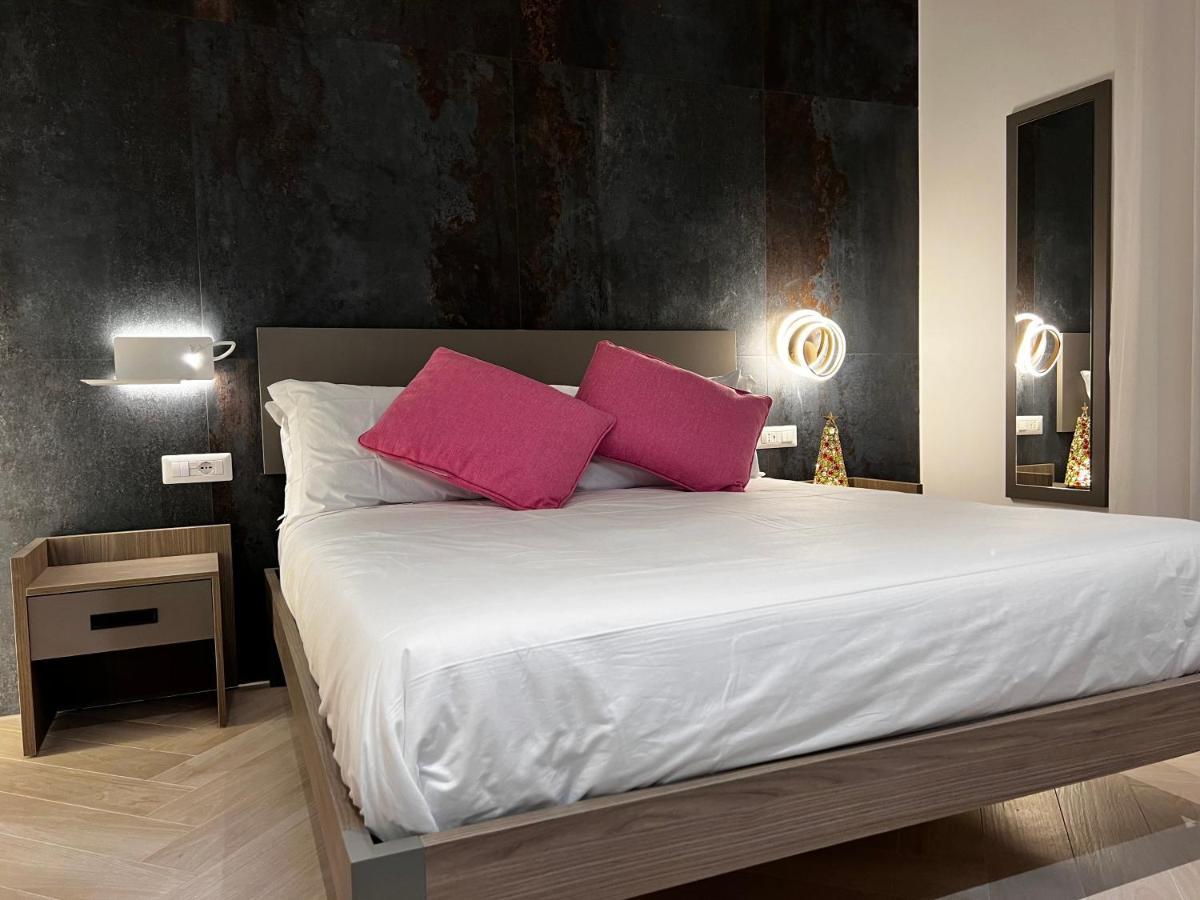 Patriziella 4 Rooms Сорренто Экстерьер фото