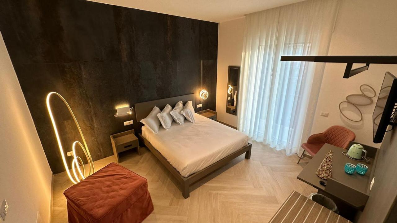 Patriziella 4 Rooms Сорренто Экстерьер фото