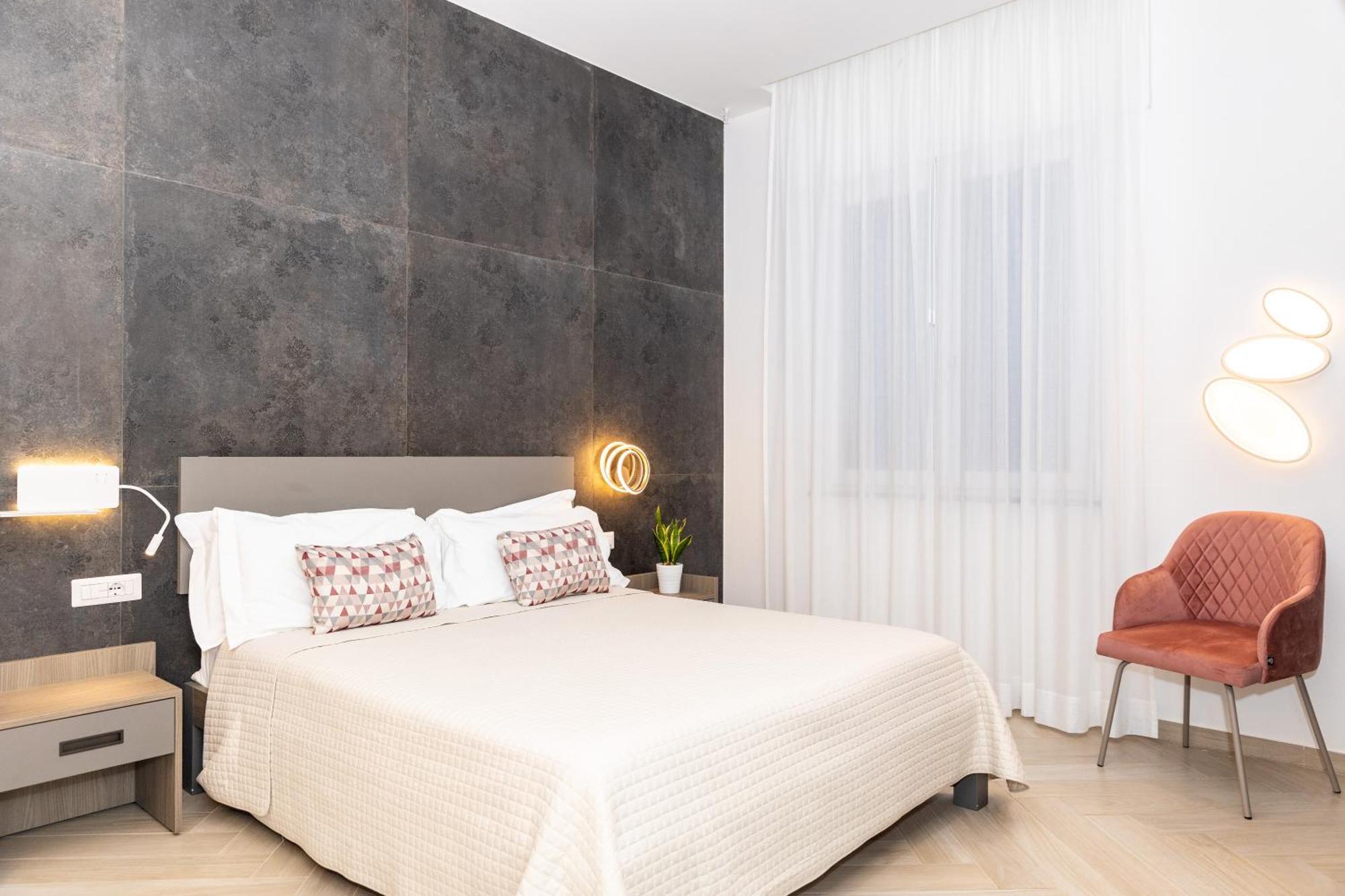 Patriziella 4 Rooms Сорренто Экстерьер фото