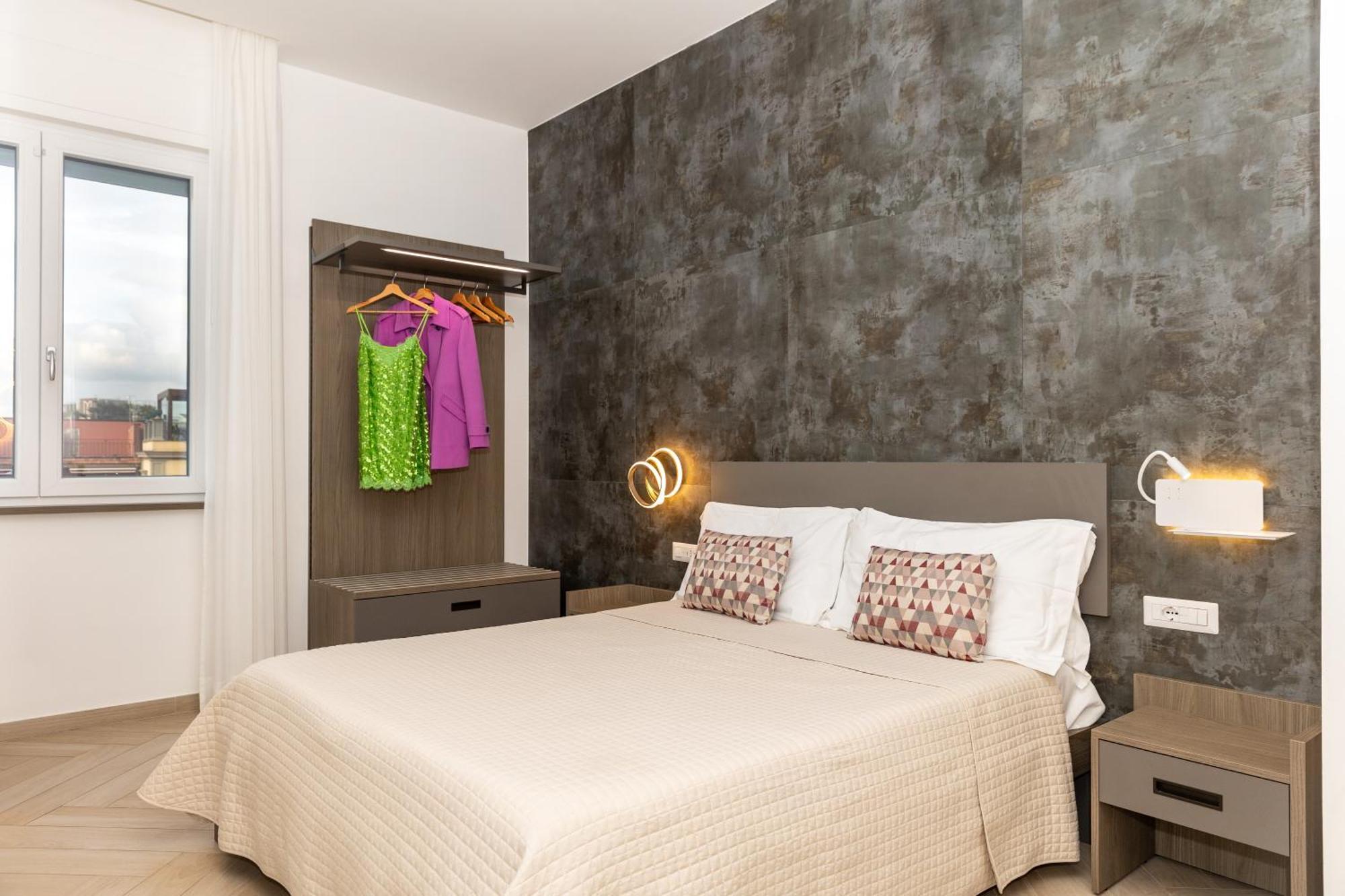 Patriziella 4 Rooms Сорренто Экстерьер фото